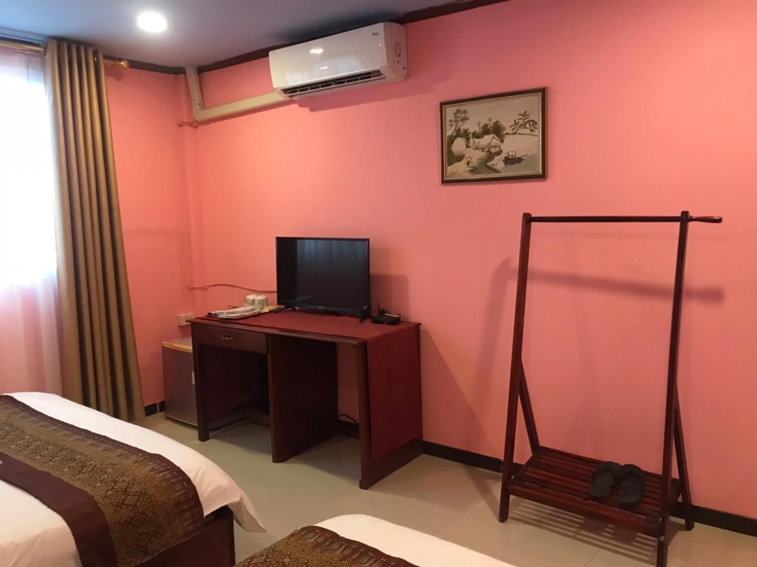 梦之南win酒店 Win Hotel Cafe & Spa Вьентьян Экстерьер фото